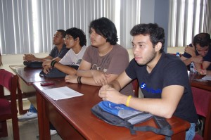 Public at Fedora 19 Release Party Managua